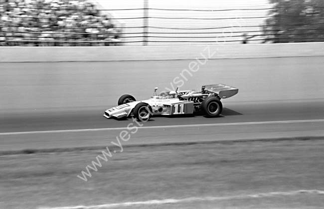 Jimmy Carathers 9