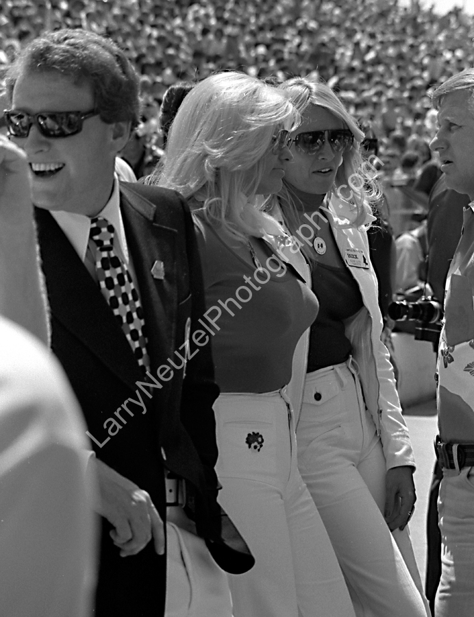 Linda_Vaughn