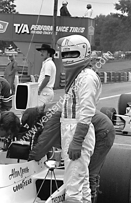 Alan Jones 14