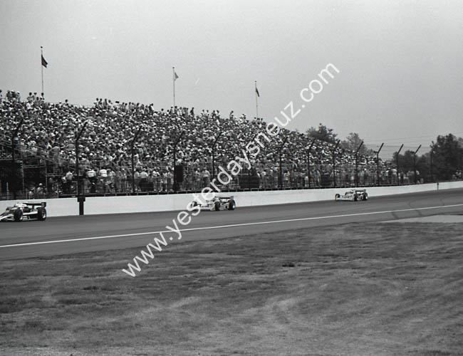 Cars_On_The_Track 9