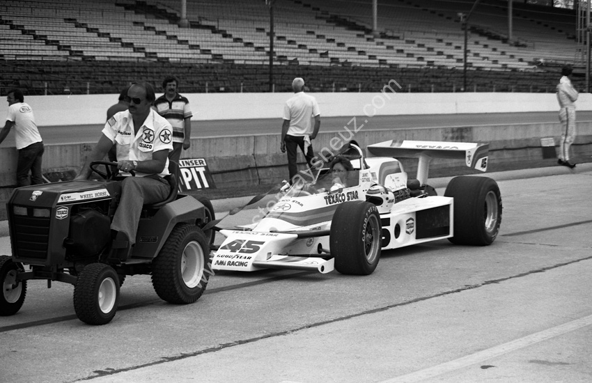 Janet_Guthrie 1