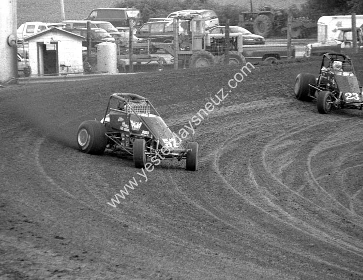Tony Elliott(57) Arron Mosely (23)
