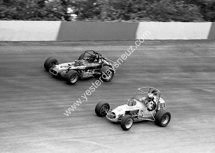 W90279-71 Steve Chassey (47),Rich Vogler (55)