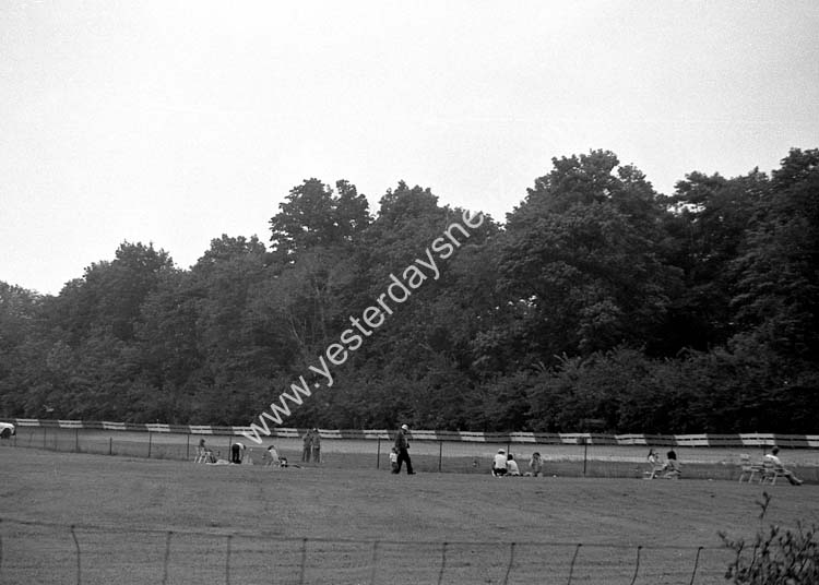 W90279-82