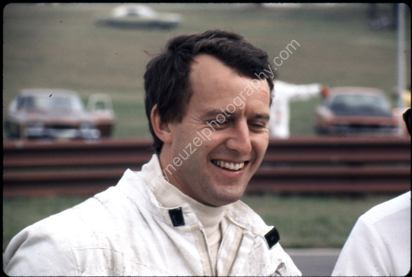 Jackie Oliver 32
