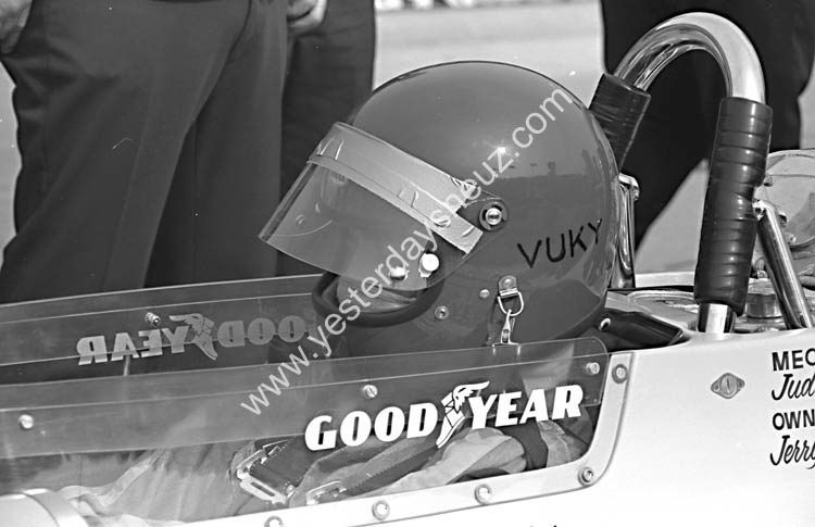 Bill_Vukovich 6