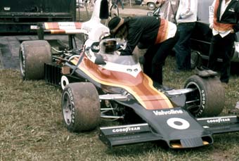 Jackie Oliver 1 1976