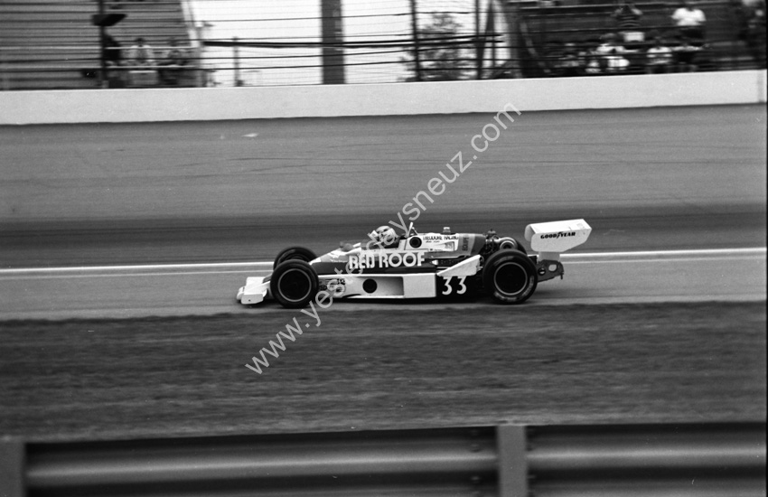 Vern_Schuppan