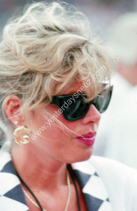 1991_Indy500_Girl
