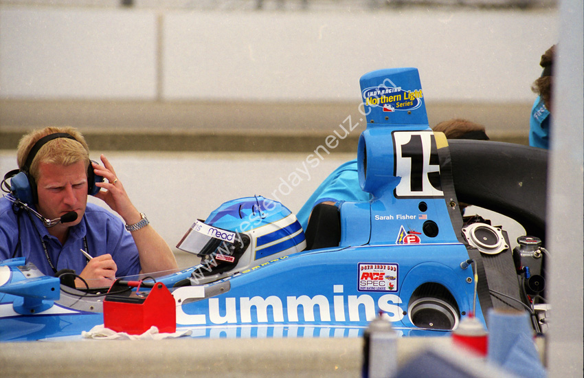 Sarah_Fisher_5_19