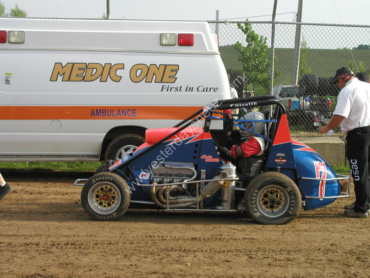 USAC Midgets 8-18-05 031