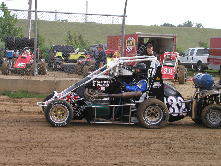 USAC Midgets 8-18-05 042