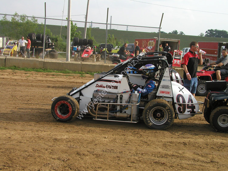 USAC Midgets 8-18-05 044