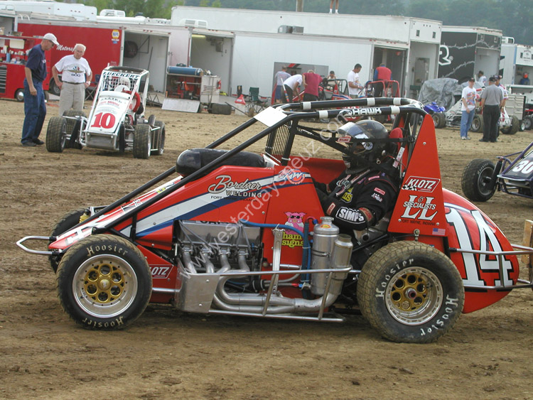 USAC Midgets 8-18-05 053