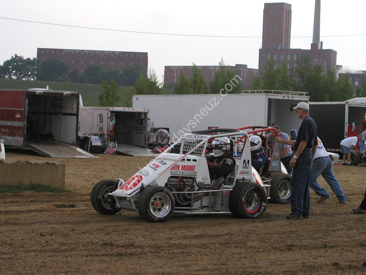 USAC Midgets 8-18-05 060