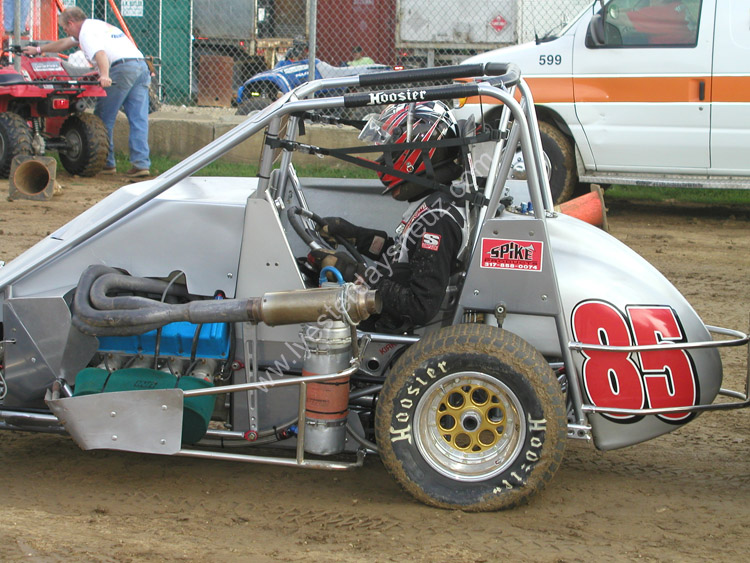 USAC Midgets 8-18-05 064