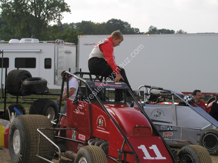 USAC Midgets 8-18-05 097