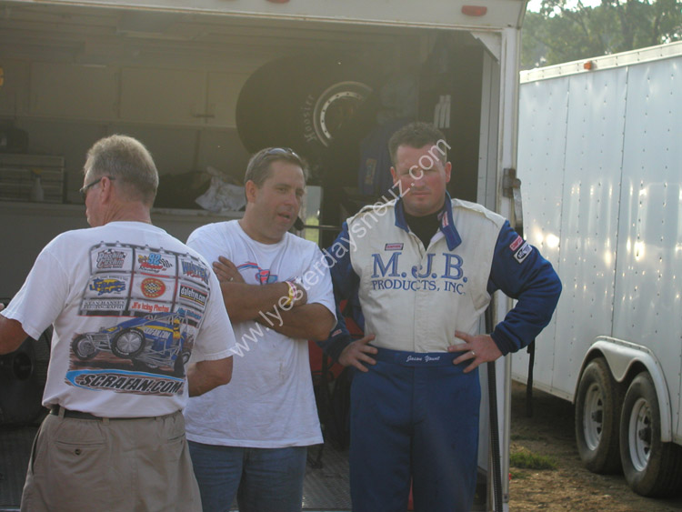 USAC Midgets 8-18-05 109