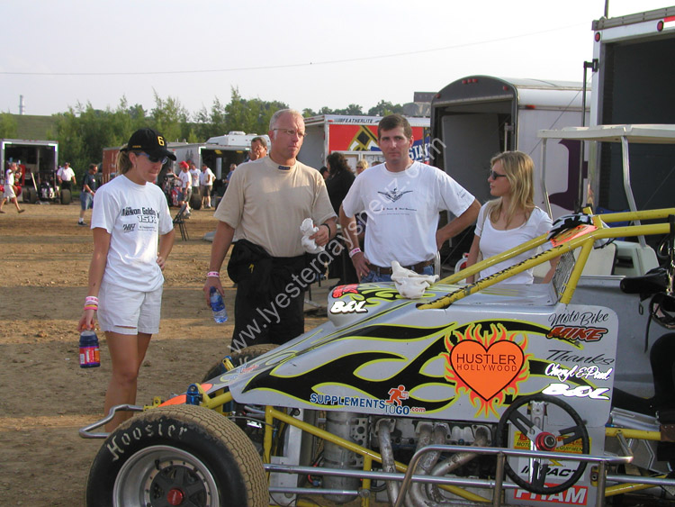 USAC Midgets 8-18-05 117