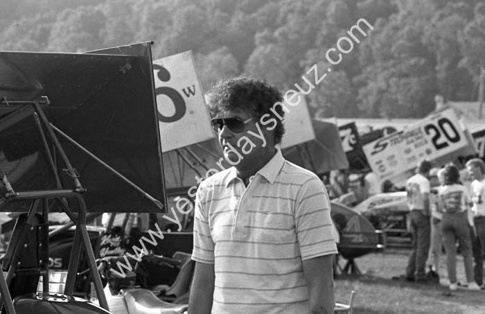 PG52487-17 Sheldon Kinser