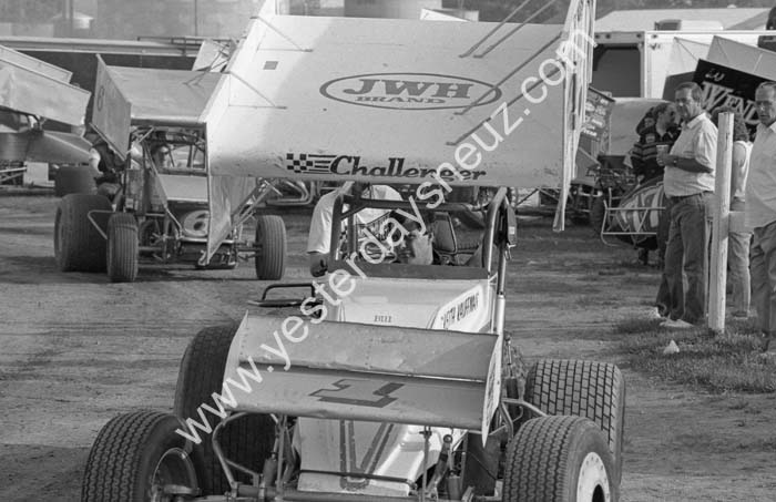 PG52487-27 Keith Kauffman