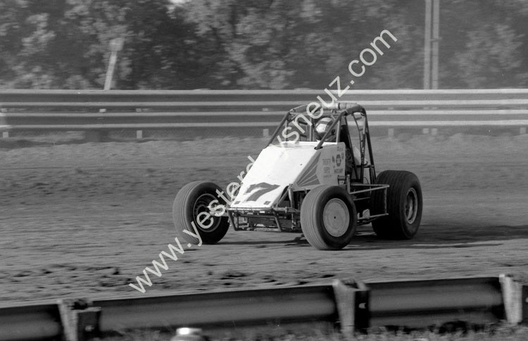 TH100496-32 Terry Pletch