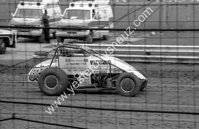 TH71292-24 Tom Nichols